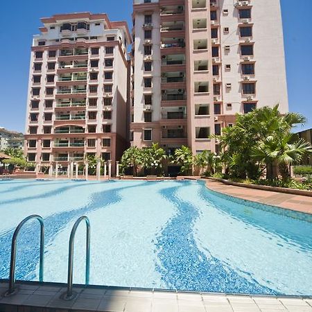 Apartamento Nana Marina Court Kota Kinabalu Exterior foto