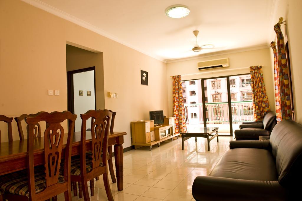 Apartamento Nana Marina Court Kota Kinabalu Exterior foto