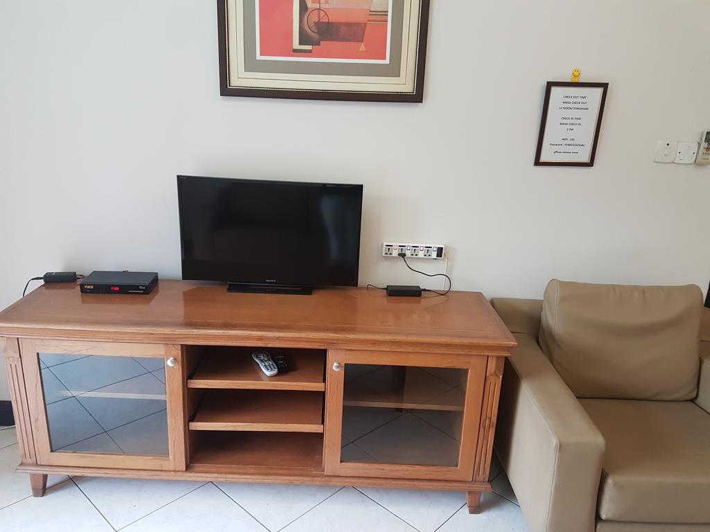 Apartamento Nana Marina Court Kota Kinabalu Exterior foto